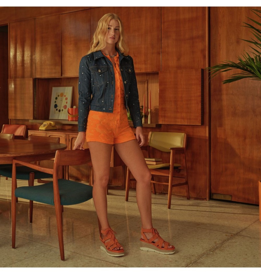 Desert Sun-Chalk Sorel Women's Joanie Iii Lace-Up Wedge Sandal