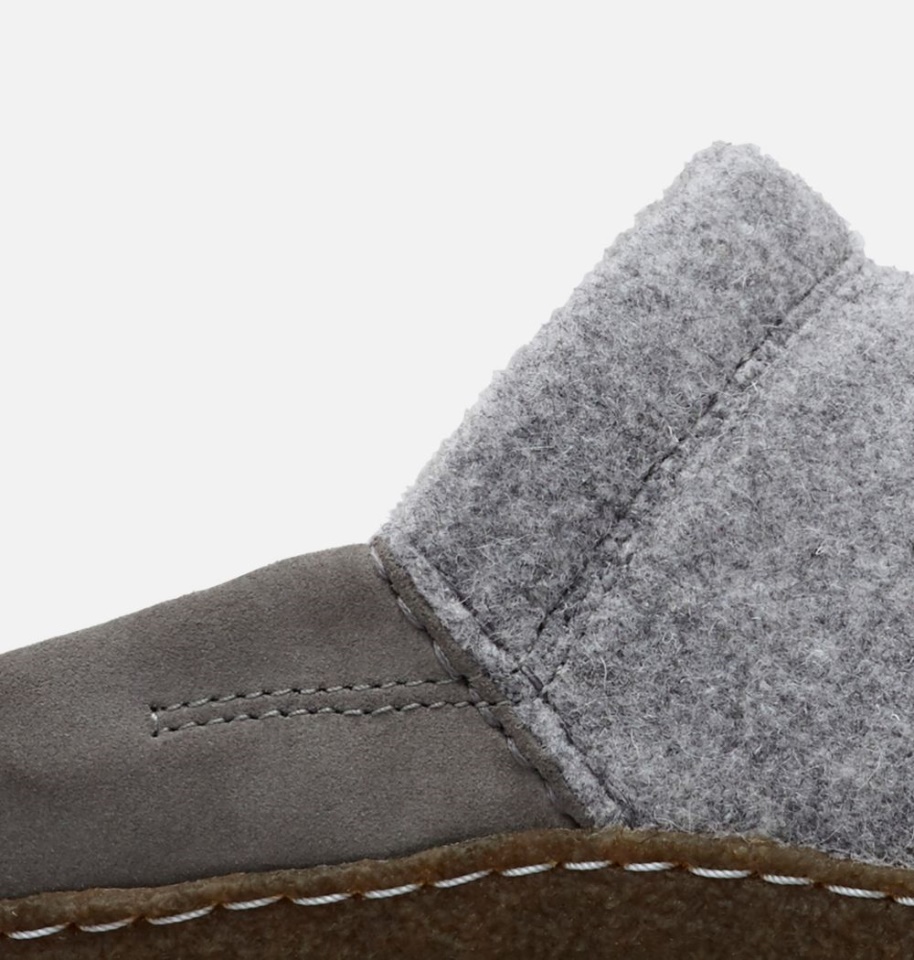 Quarry-Natural Women's Nakiska Scuff Slipper Sorel